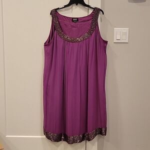 Adrianna Papell 100% Silk bidded dress, size 22W